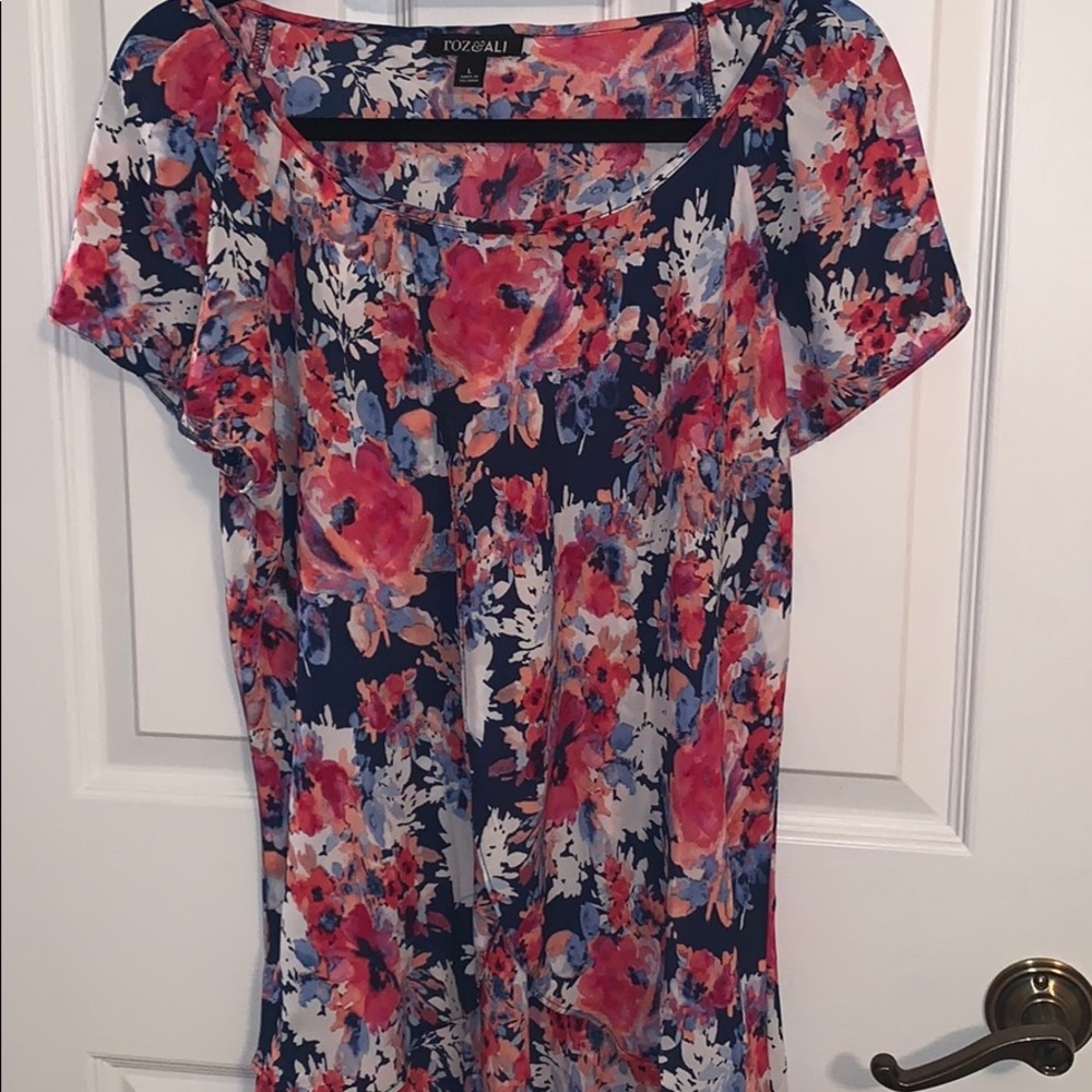 EUC Roz & Ali Navy Blue w Pink Flowing Blouse